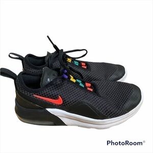Nike Air Max Motion 2 Sneakers Sz 5 Youth Black Multi Color Yellow Purple Red